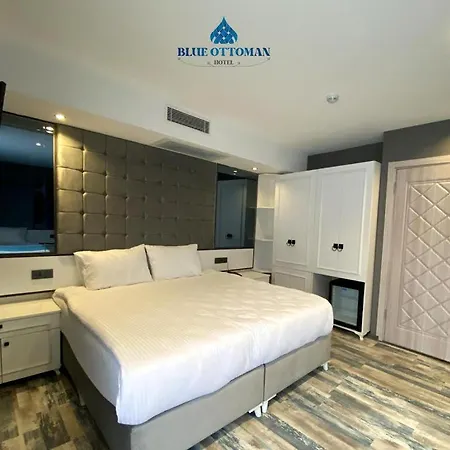 Blue Ottoman * İstanbul